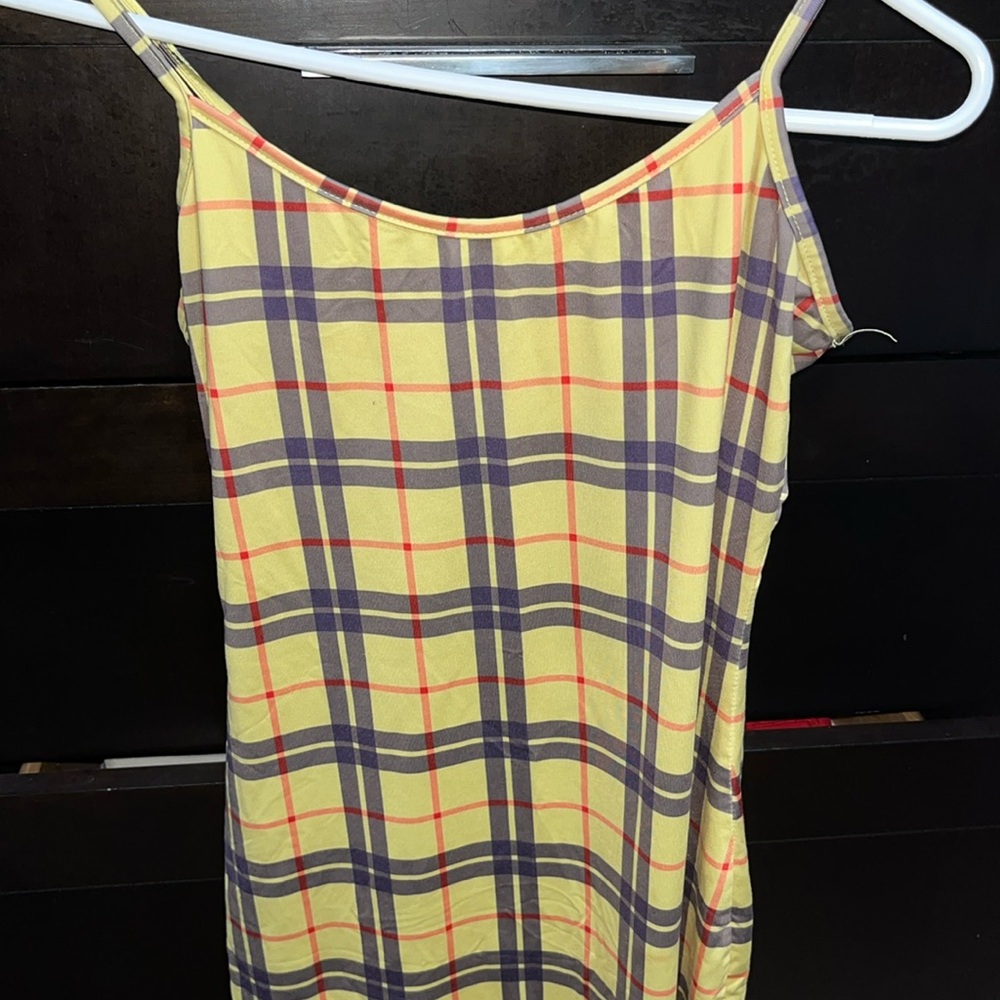 Yellow dress